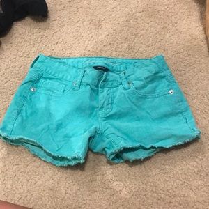 American Eagle shorts!